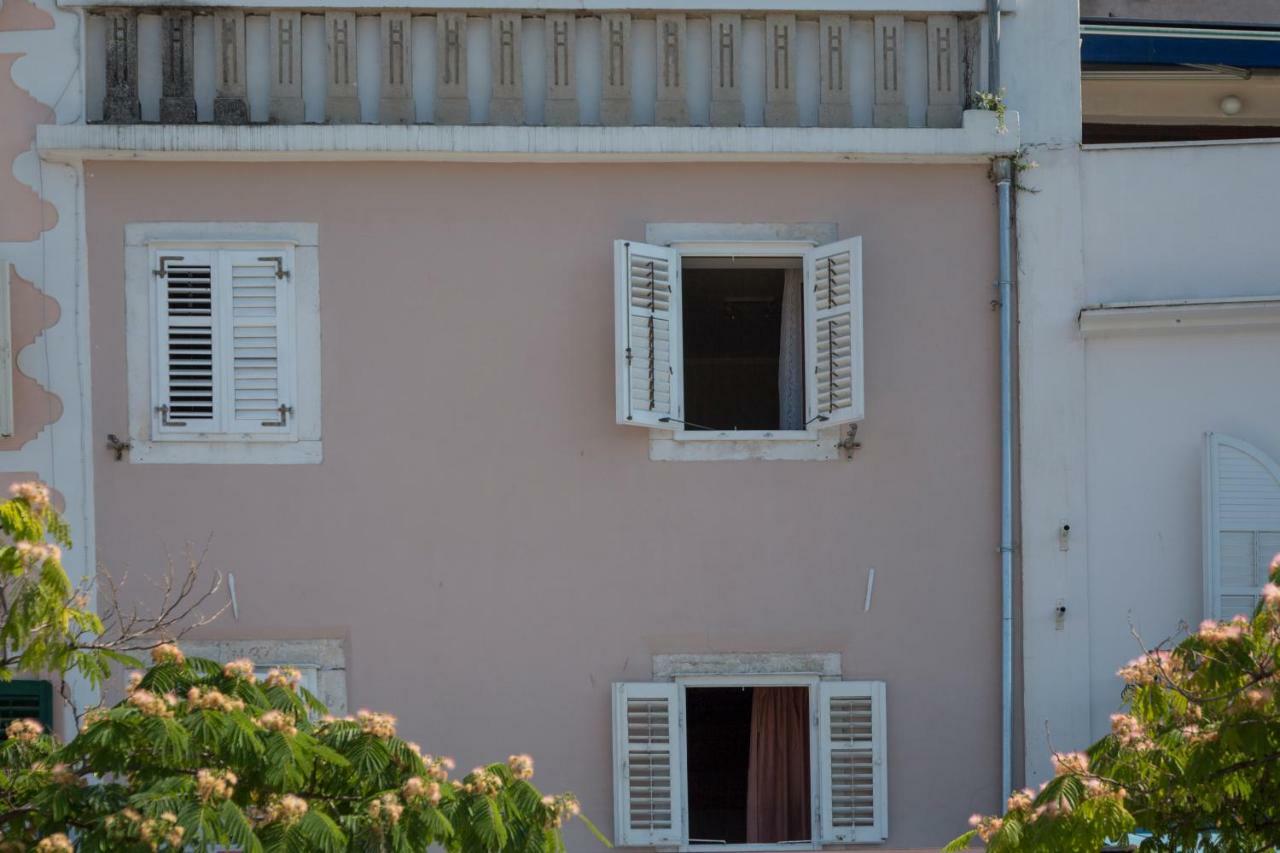 Apartment Riva Šibenik Esterno foto